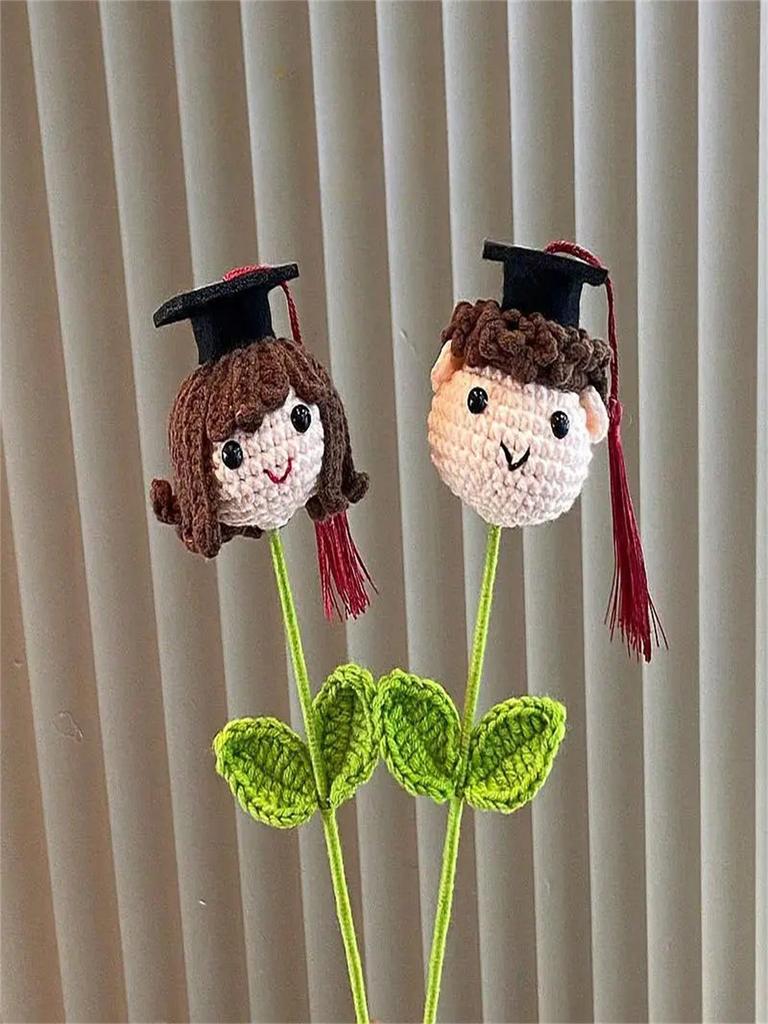 1 Handmade Crochet Doctor's Hat - Suitable for Boys and Girls, Fabric Decoration Suitable for Graduation Gifts