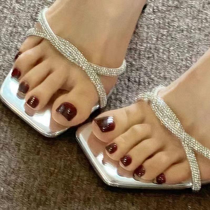 2025 Premium Sense Fee Wind 34-40 Quadratkopf Strass Offene Zehen Vielseitige Französische High Heel Sandalen