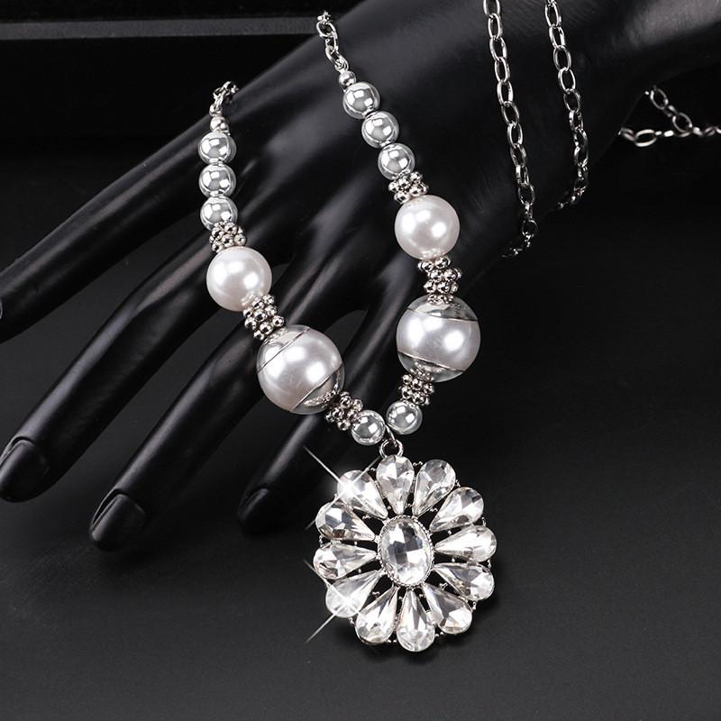 Womens Gorgeous Long Crystal Flower Pendant Necklace In Elegant Korean Pearl Style