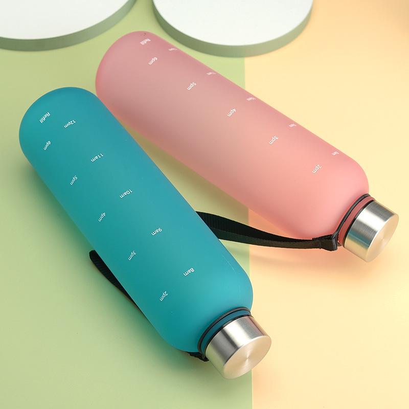 Large Gradient Frosted Sports Cup with Stainless Steel Lid