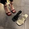 Mode lässig europäischer und amerikanischer Stil Internet-Star super Fee Jahresarmband Sandalen Dameneinzelne Schuhe hohe Absätze Knöchel Sommer