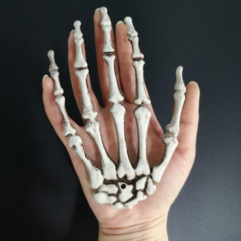 New1 Pairs Halloween Skeleton Claw Hand Bone Shelf Ghost House Chamber Bar Terror Decoration Props Trick Hanging Accessories