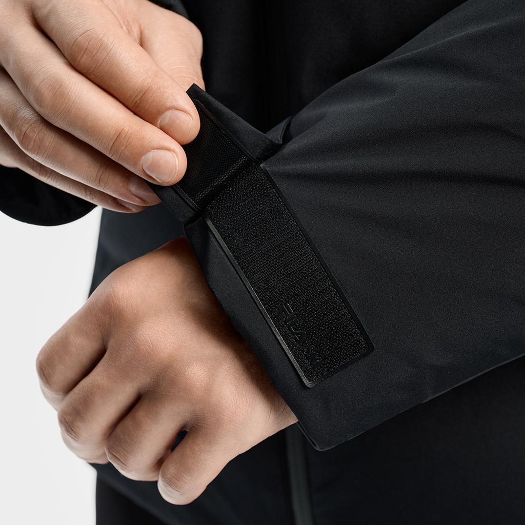 Fila Ski Series 4810 Goose Down Fashionable Cool Ski Sports Comfortable Versatile Warm Zipper Pocket Hooded Down Jacket Men Outerwear A11M546919FBK