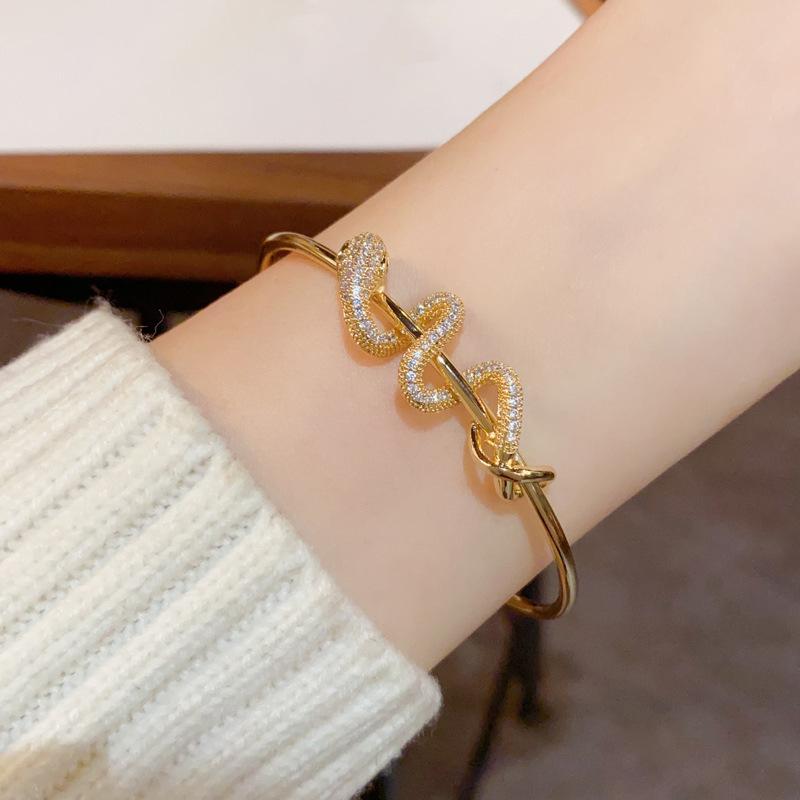 Zircon spirit snake winding open bracelet ins niche same bracelet light luxury temperament jewelry