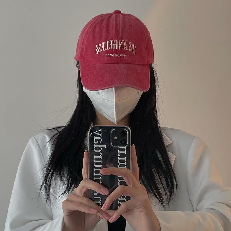 And Elegant Comfortable Cotton Baseball Cap With Soft Brim Curved