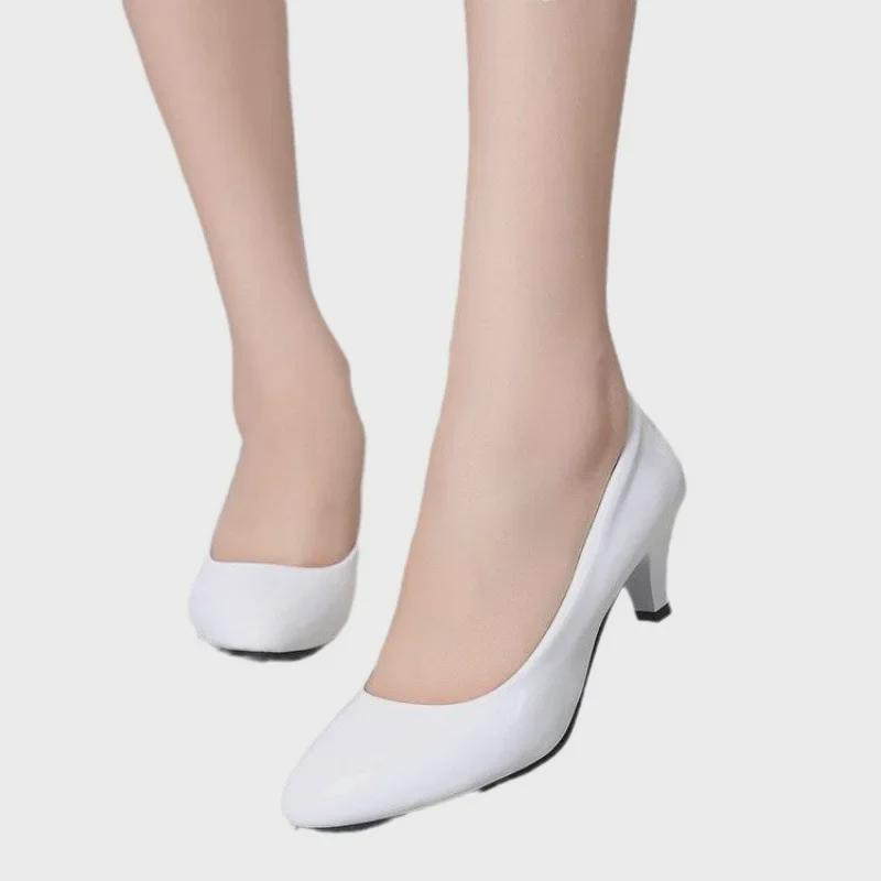 WD Moteriški keturių sezonų apvalianosio vidutinio aukščio kulniukai su kaspinėliu