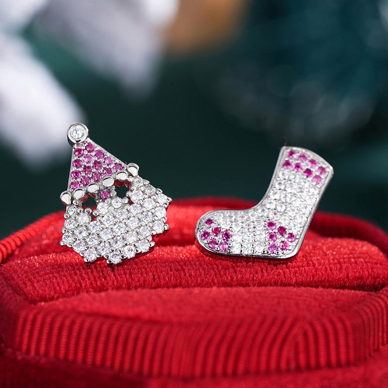 Asymmetrical Santa Stud Earrings, Wishing Socks, Wax-Set Zircon Jewelry, Christmas.