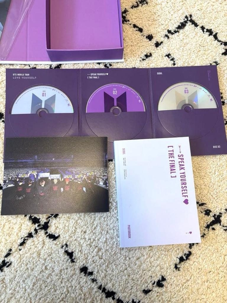 [USED] BTS WORLD TOUR 'LOVE YOURSELF' DVD