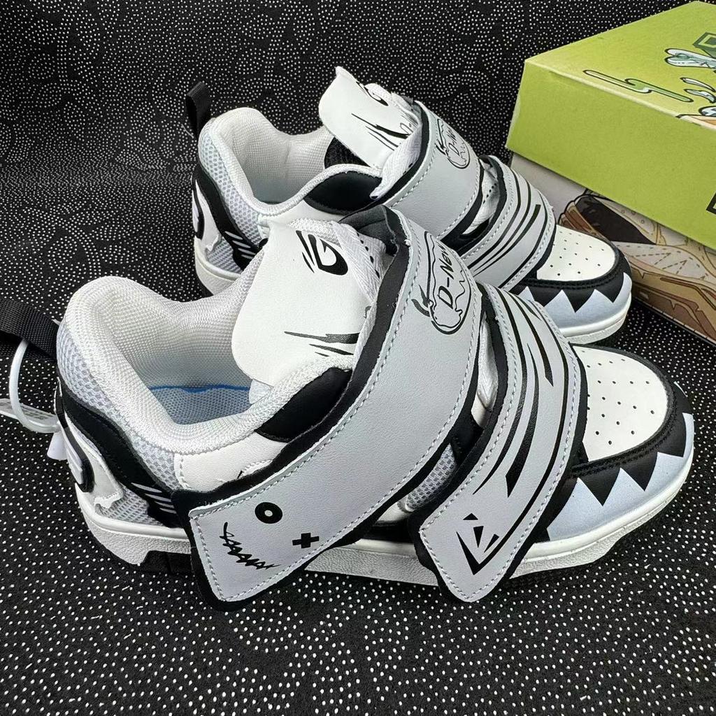 Mode Les dernières chaussures décontractées classiques à semelles épaisses pour hommes et femmes avec des couleurs contrastées, chaussures de sport polyvalentes pour couple pour le skateboard