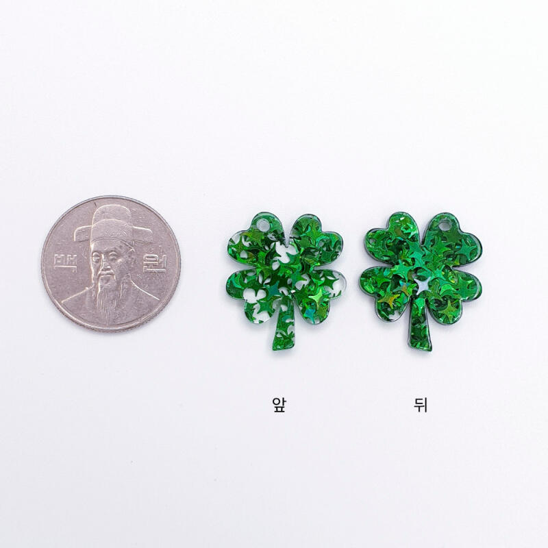 Bling Hologram Four-Leaf Clover Acrylic Pendant Keychain Material