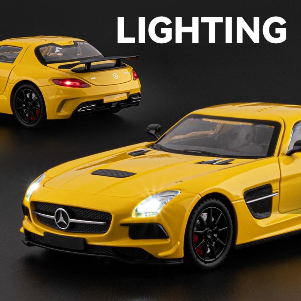 1:24 Scale SLS 300SL Sports Car Toy Model Sound Light Pull Back Doors Opened Miniature Vehicles Models Ornament Gifts for Kids