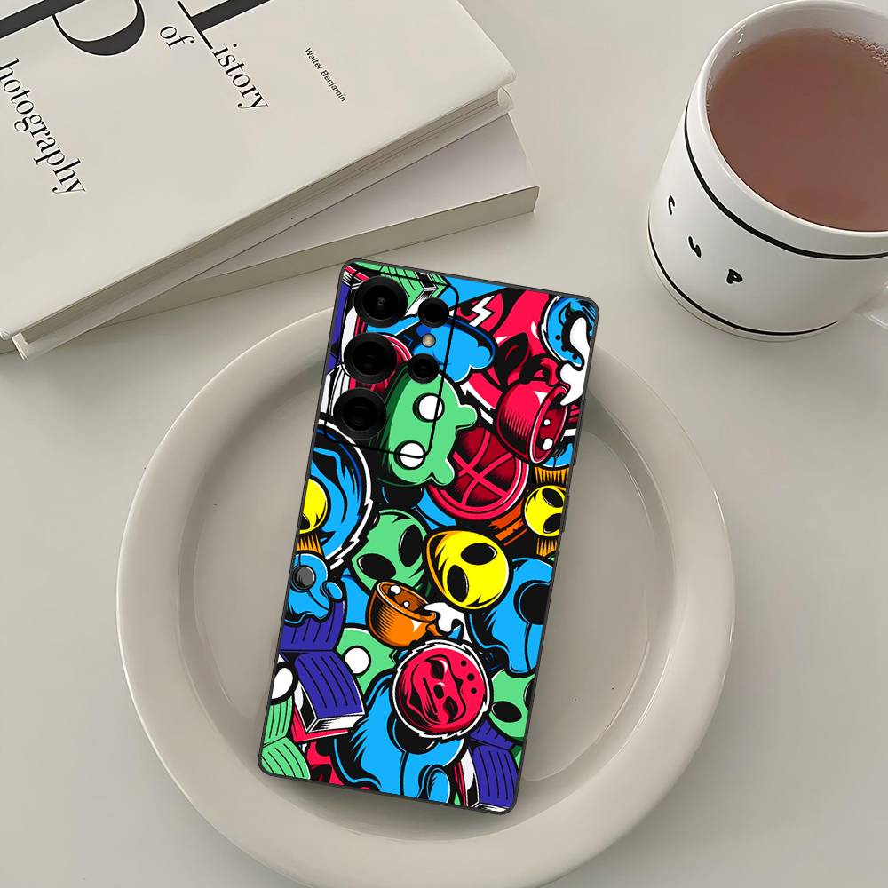 Cool Black Graffiti Phone Case For Samsung S 24 fe 25 Ultra plus 20 lite 21 30 22 23 24 22 Ultra 5G Fundas Samsung S23 ULTRA 5G