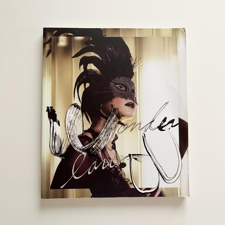 

[USED] Wonderland