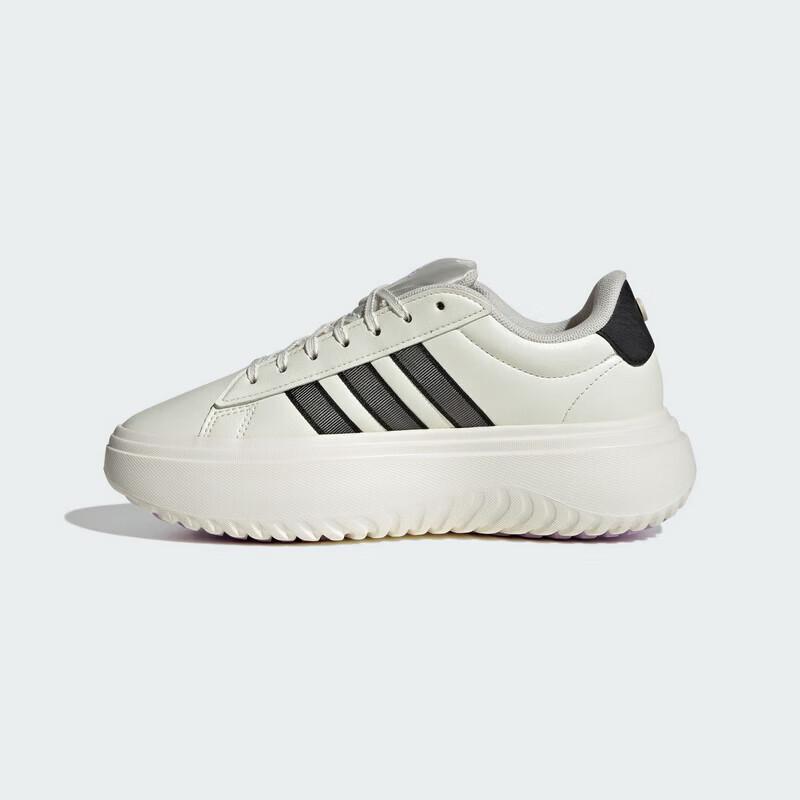 Adidas Low-Top Lifestyle Sneakers 38.5