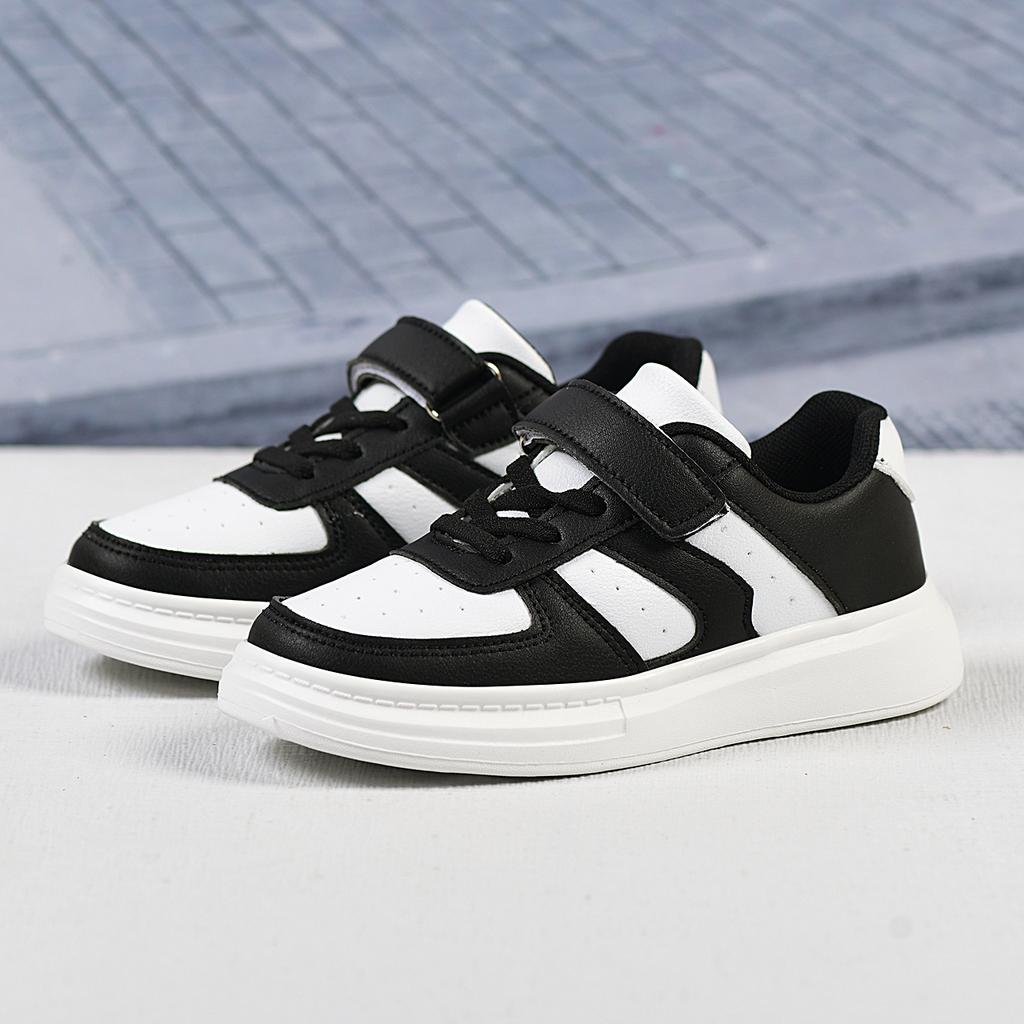 Kinder Vier Jahreszeiten Low Top Atmungsaktive Skateboardschuhe Kinder Studenten Trendige Lauf-Sportarten Jungen und Mädchen Bequeme Turnschuhe für die Halle