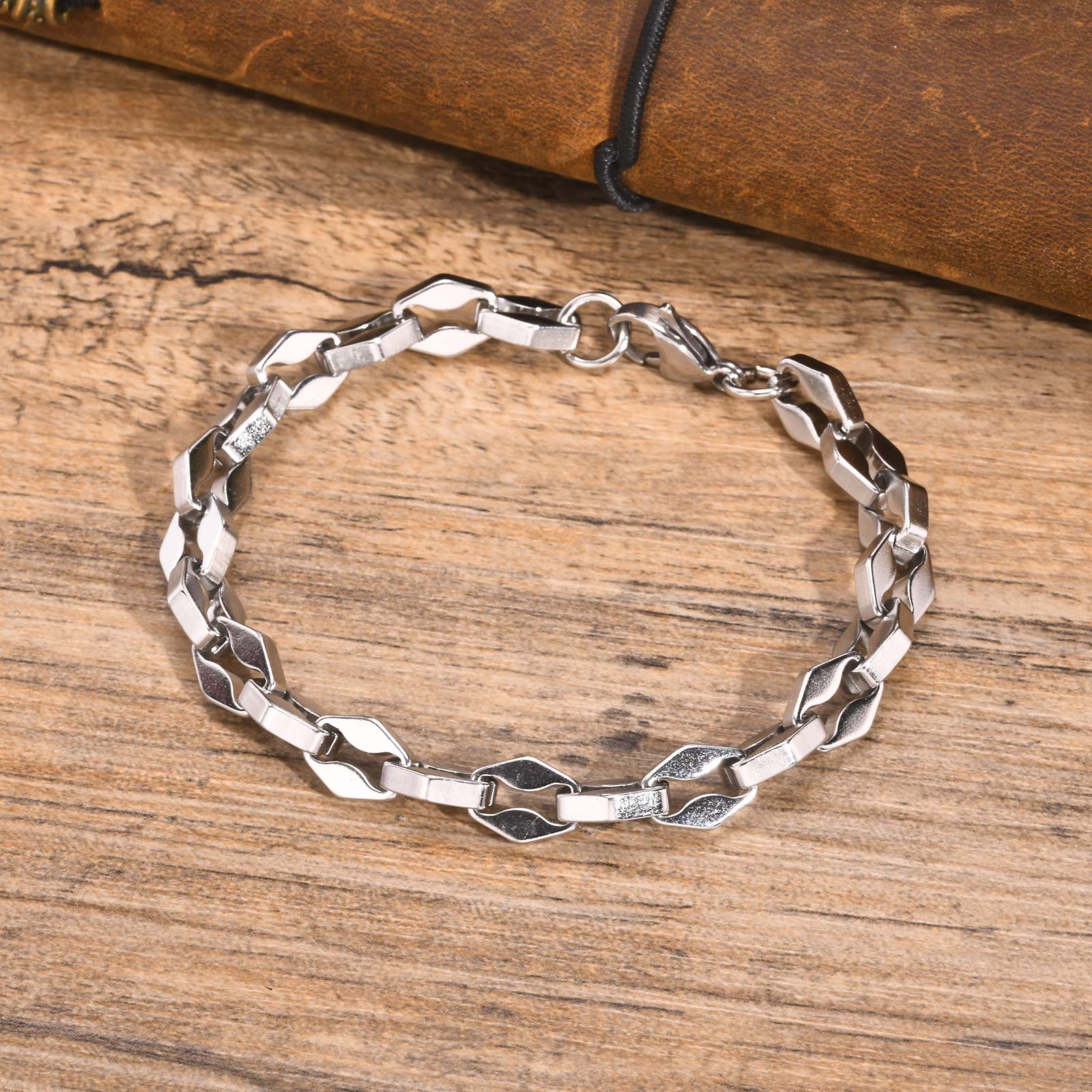 

Cool Hexagonal Screw Special Design Chain Bracelets Gold Color Solid Chunky Link Bracelet Jewelry Trendy Gift for Men Boyfriend 21cm серебряный