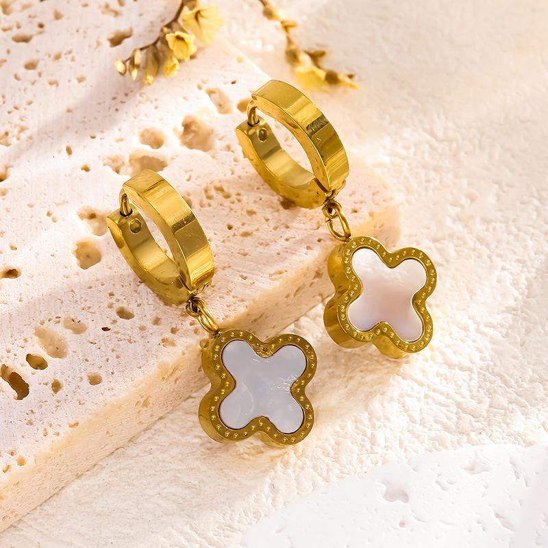 Clover Stud Earrings for Women - Korean Style, Titanium Steel, Versatile, Simple Luxury, Gold Edged
