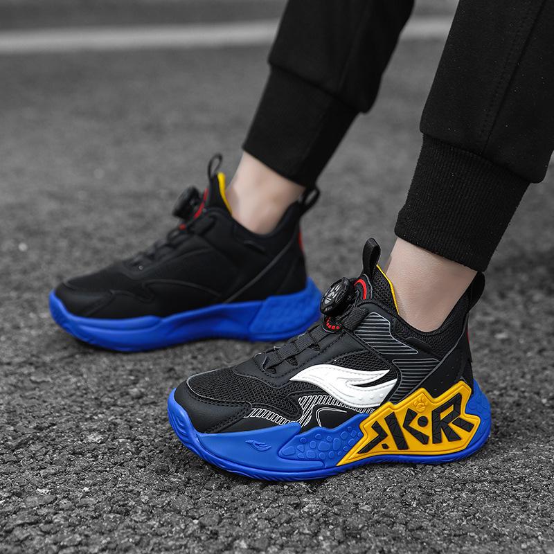 Boys basketball shoes breathable mesh medium older boys light soft sole non-slip children's sports running shoes buttons
