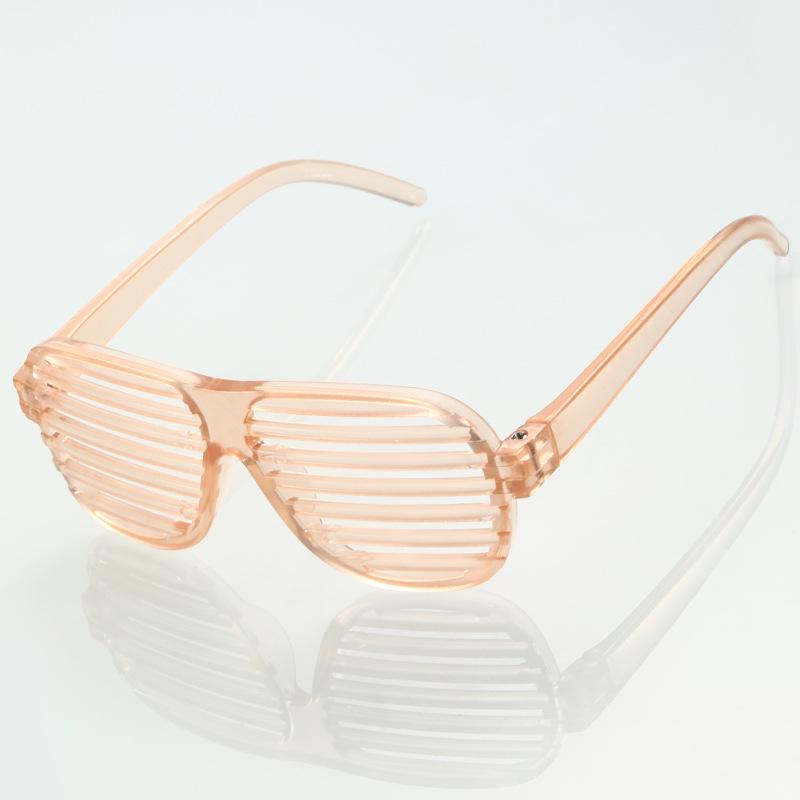Trendy Cat Sunglasses - UV Protection Cool Metal Accessories for Pets