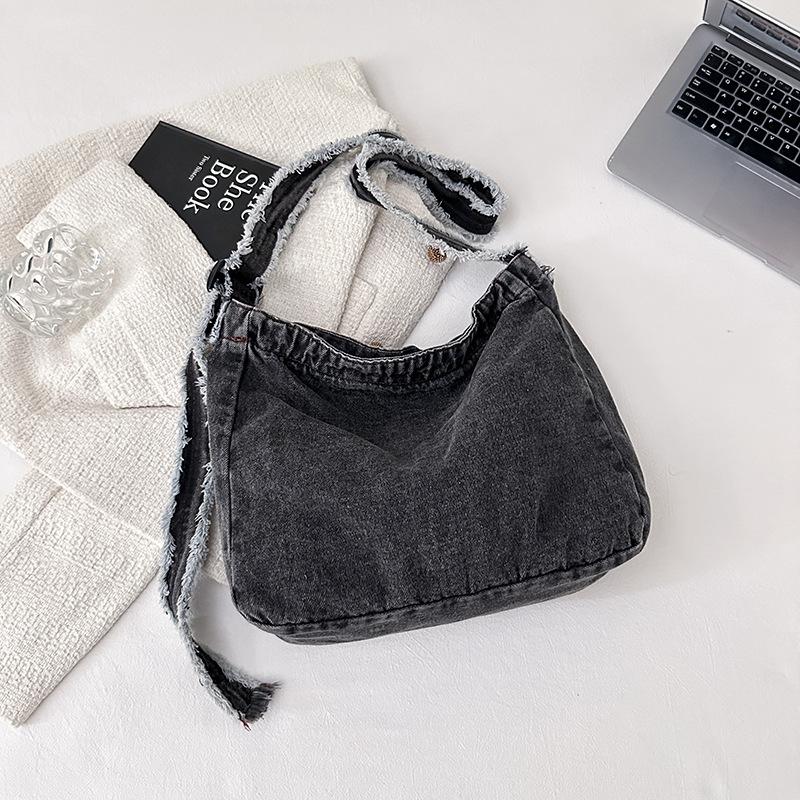 

2025 summer new denim canvas bag bag large capacity retro shoulder bag casual portable tote bag messenger bag чорний
