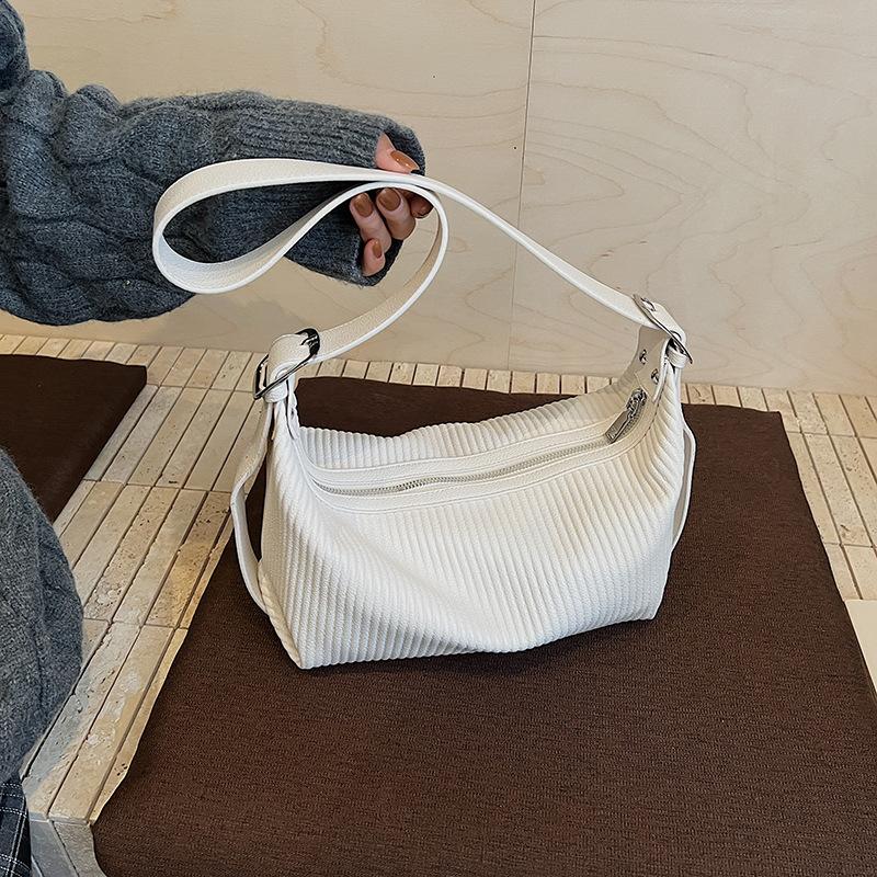 Retro Portable Small Bag Women's New Spring Fashion Small Square Bag High-end Texture Niche Casual Shoulder Bag