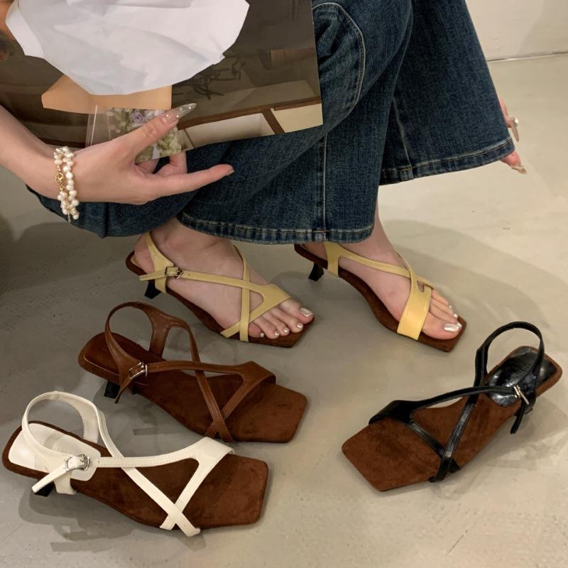 Hot Selling Cat Heels 2025 Sandals Female Shoe Flip Flops Platform New High Summer Corrective Low Stiletto Scandals Back Strap