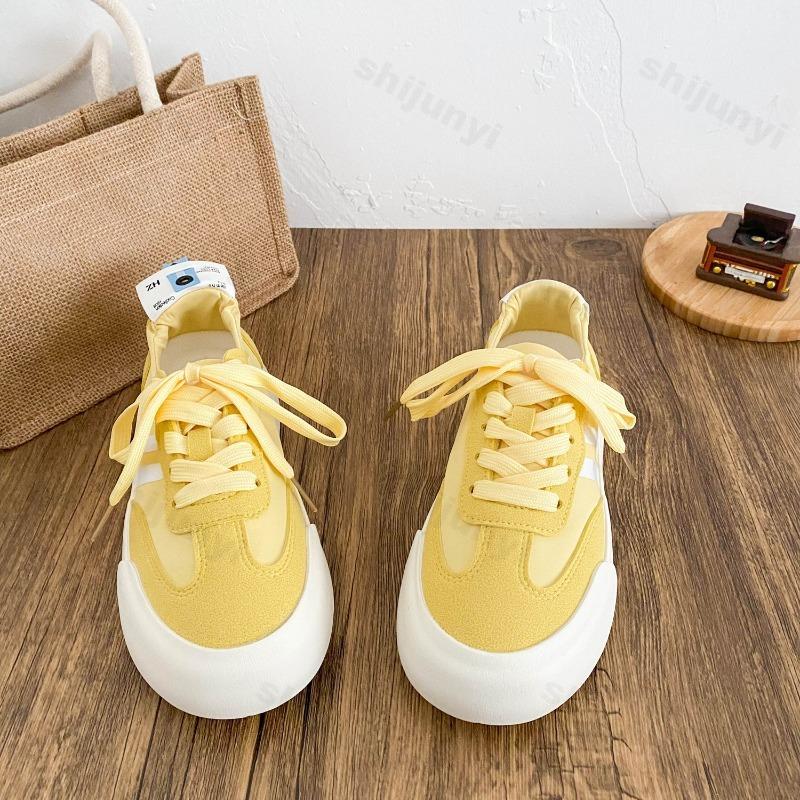 Fashion Sneakers Women Shoes Soft Sole Anti Slip Casual Student Lace Up Outdoor 2025 Running Skateboarding Shoe Fashion Vulcanized Shoes
