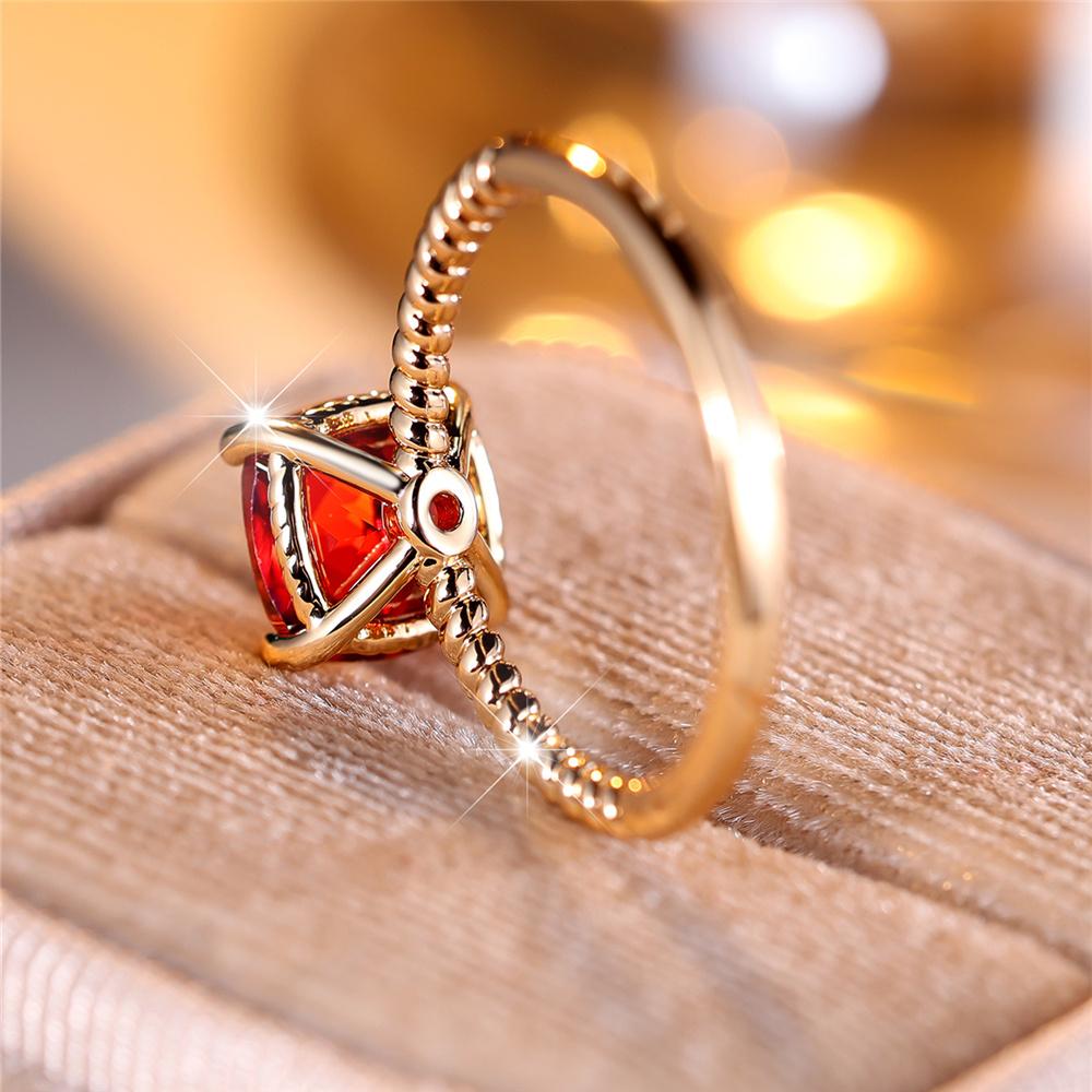Trendy Red Zircon Crystal Squarel Vintage Gold Color Wedding Bands Engagement Rings For Women Men Minimalist Jewelry