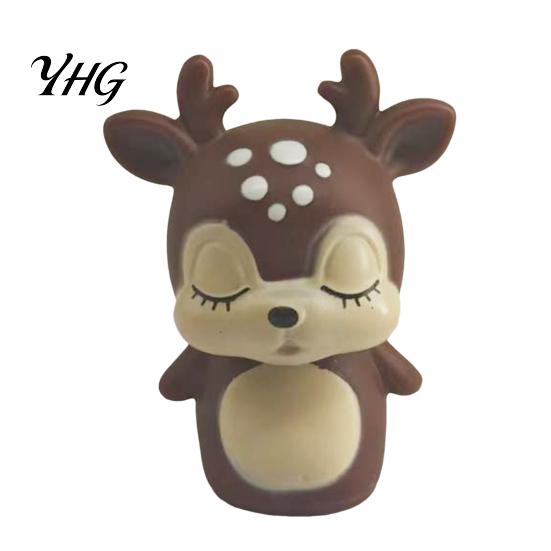 Holiday Theme Desktop Decor Christmas Vinyl Figurines, Cute Santa Claus Snowman Reindeer Mini Statue, Decorative Figures for Small Cake Topper Decor,
