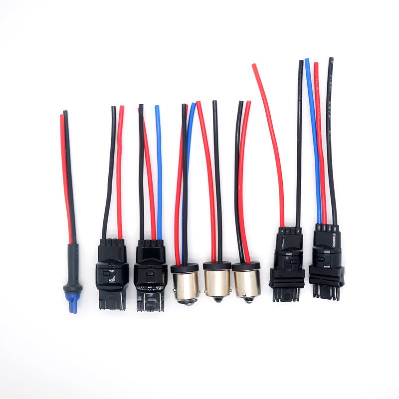 T10 194 168 W21W P21W  Socket Holders Base  Car Headlight Assembly Male Socket Plug Adapter Extended Wire Connector r30 Car Lamp