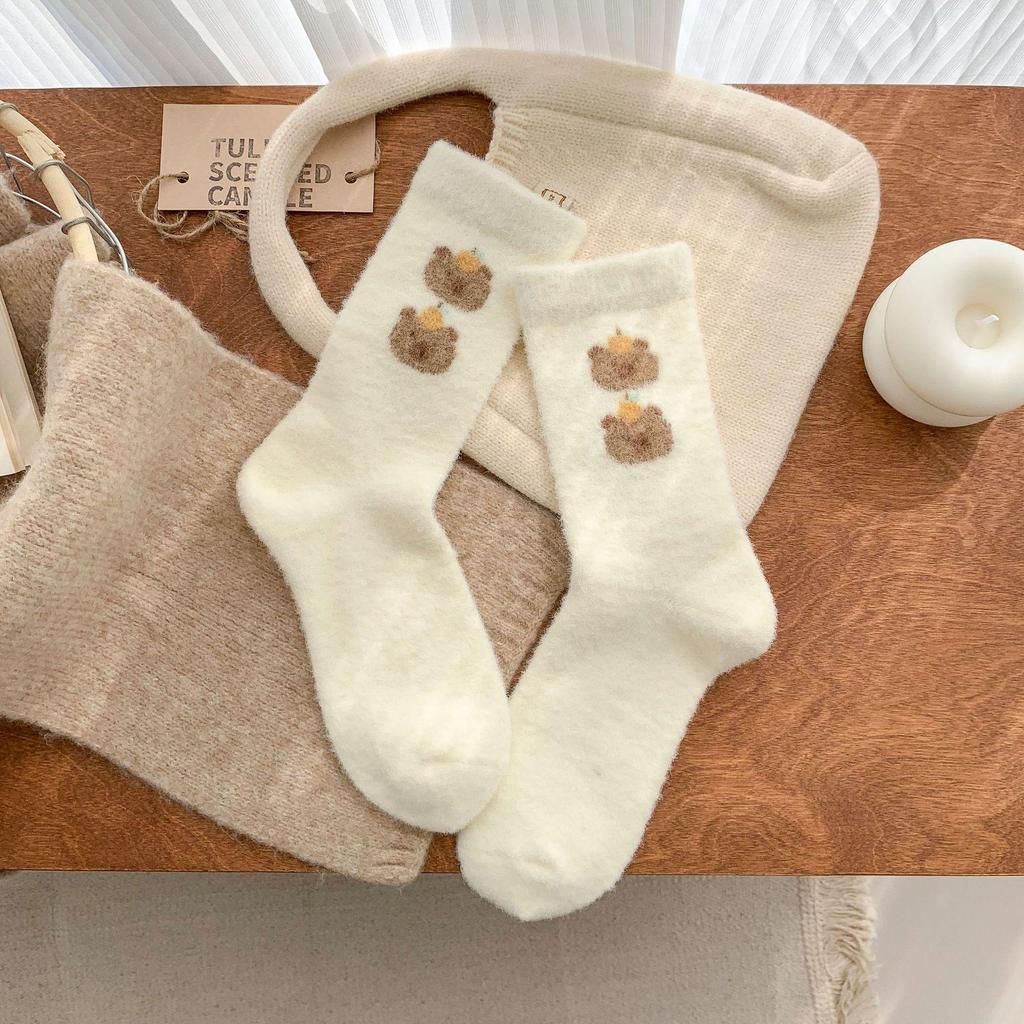 Damen Niedliche Kleine Bär Kaschmir Mid-Calf Socken – Warm, Dick, Kuschelig, Kaffeefarben für Herbst/Winter.