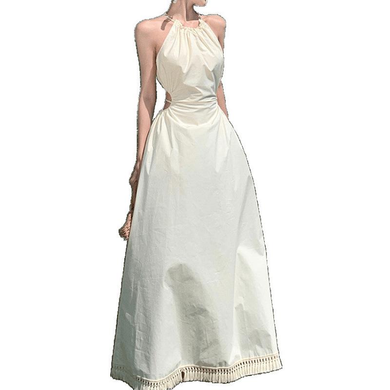 Design-Sense Waist-Baring Halter Dress: Slimming, Tie-Waist, Super-Fairy, Large-Hemmed Vacation Dress