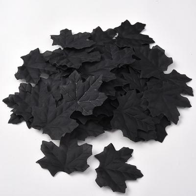 50 Stück Halloween Schwarze Ahornblätter Dekoration Künstliche Herbstblätter für DIY Basteln Tischstreuung Party und Party Heimdeko