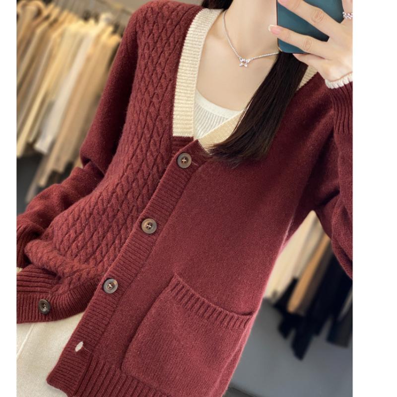 

Утепленный кардиган из шерсти с V-образным вырезом для женщин на осень и зиму. Новая свободная и универсальная куртка из кашемира с цветными блоками. Ленивый вязаный топ. XXL