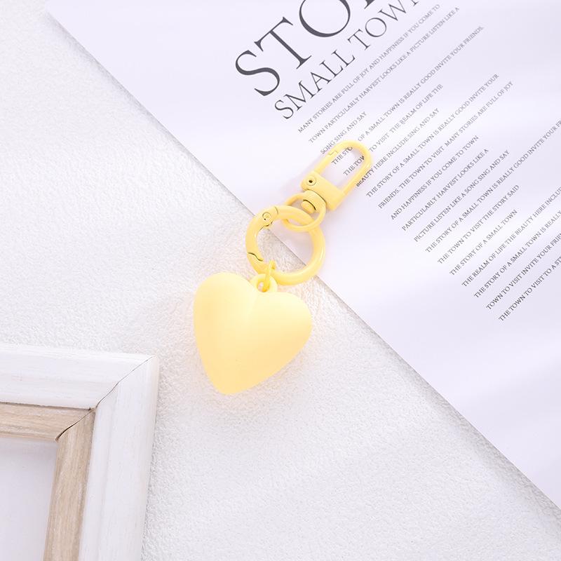 Summer Dopamine Candy Color Resin Love Keychain Pendant, Bag Accessories Pendant Creative Versatile