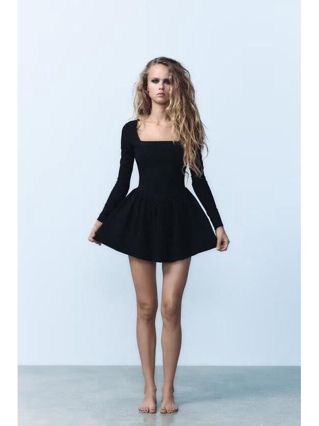2024 Women's European & American Style Black Balloon Silhouette Square Neck Long Sleeve Short Dress