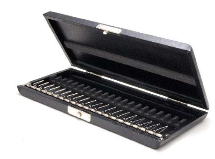 

Oboe Reed Case for 20 Reeds (Sliding Type) OB20S [Tokyo Music Supply]