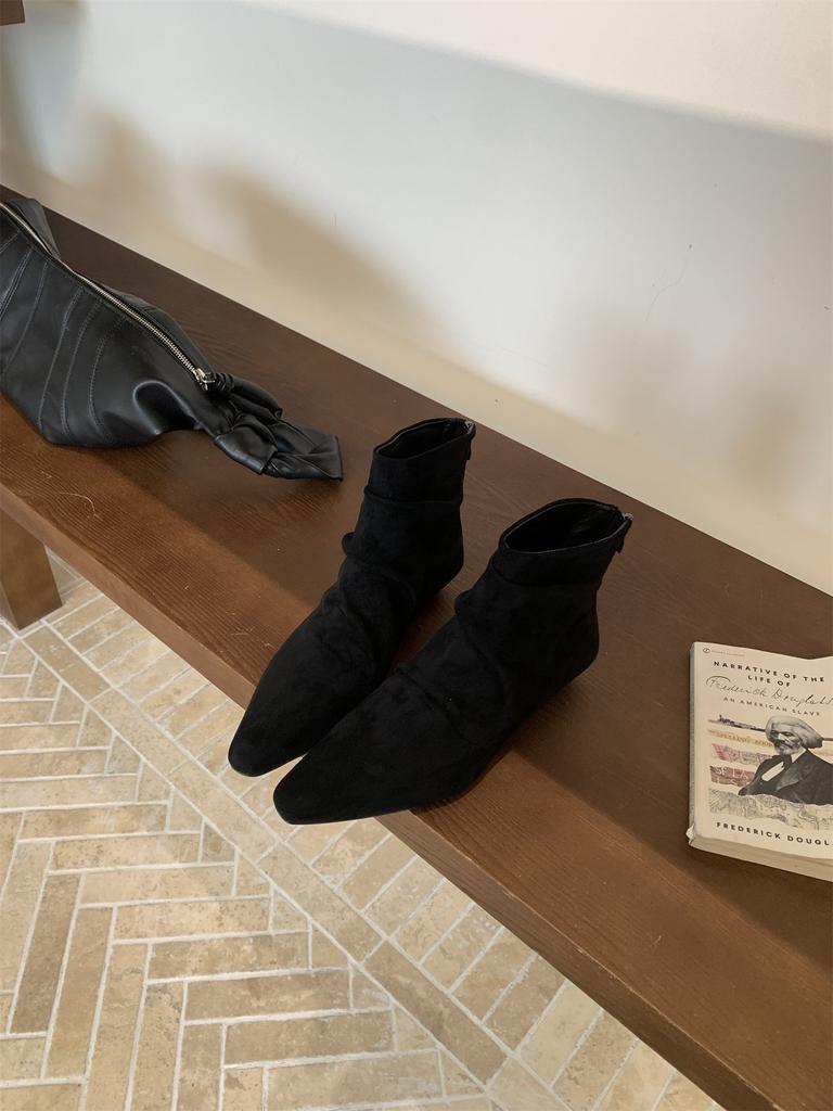 Thick heel pointed head suede brown thin boots short boots women's boots 2025 new spring and autumn single boots French small ankle boots