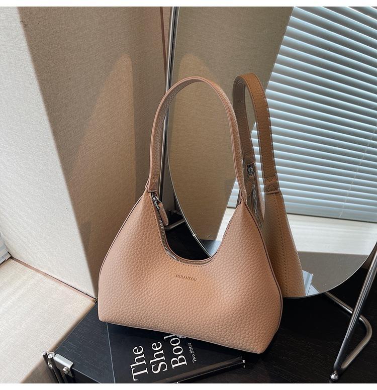New Casual Shoulder Bag Fashionable Outdoor Underarm Bag Autumn Simple Fashion High Value Dumpling Bag