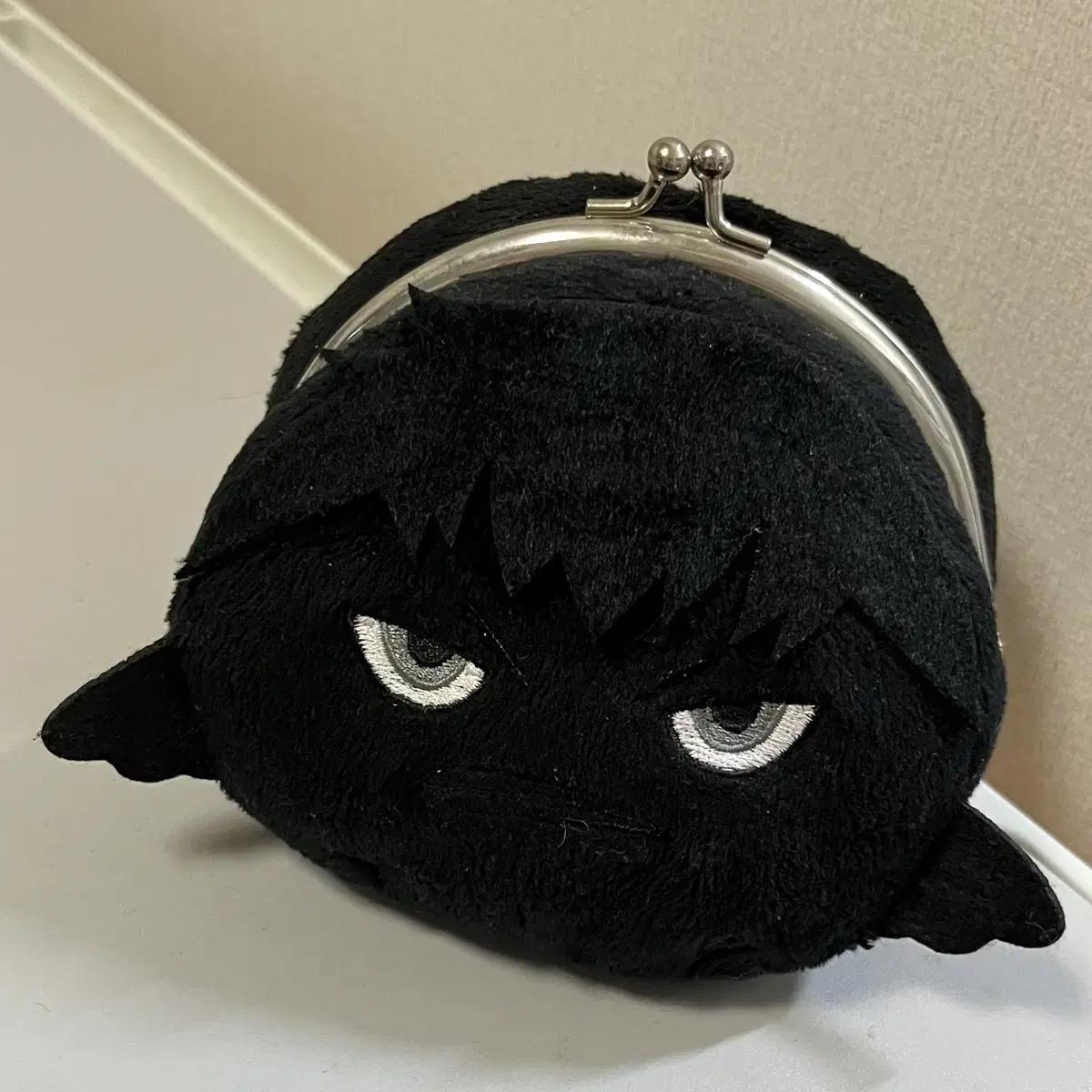 

Плюшевый кошелек для монет Haikyu Kagegarasu Kageyama