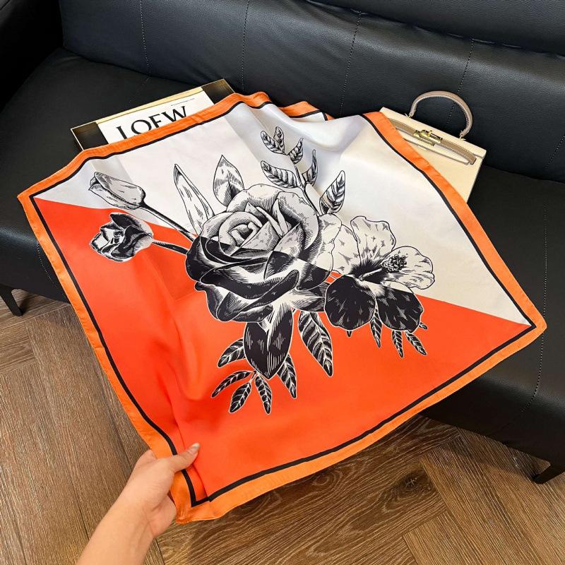 New 71 * 71cm Korean version small square scarf women's silk scarf spring and summer thin sunscreen scarf neck protection tied bag headband scarf