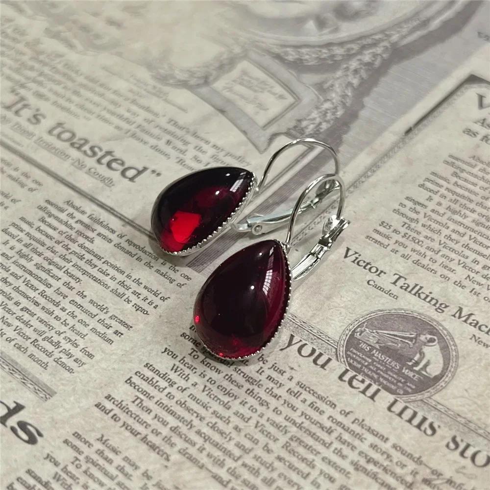 Vintage Gothic Vampire Witch Black Rose Earrings for Women  Creative Holiday Party Personalized Jewelry Accessories
