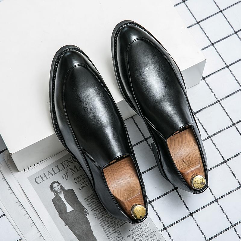 

Кожаная мужская формальная обувь Роскошный бренд 2024 Мужские лоферы Платье Мокасины Дышащая обувь слипоны Черный /коричневый Обувь для вождения 44 чёрный