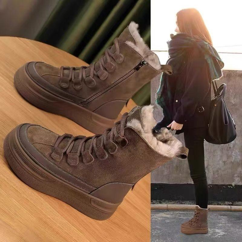 Stivali da Viaggio Outdoor alla Moda da Donna Stivali da Alpinismo in Camoscio Stivali da Neve a Metà Polpaccio con Pelliccia Spessa Inverno 2025 Scarpe di Cotone con Zeppa