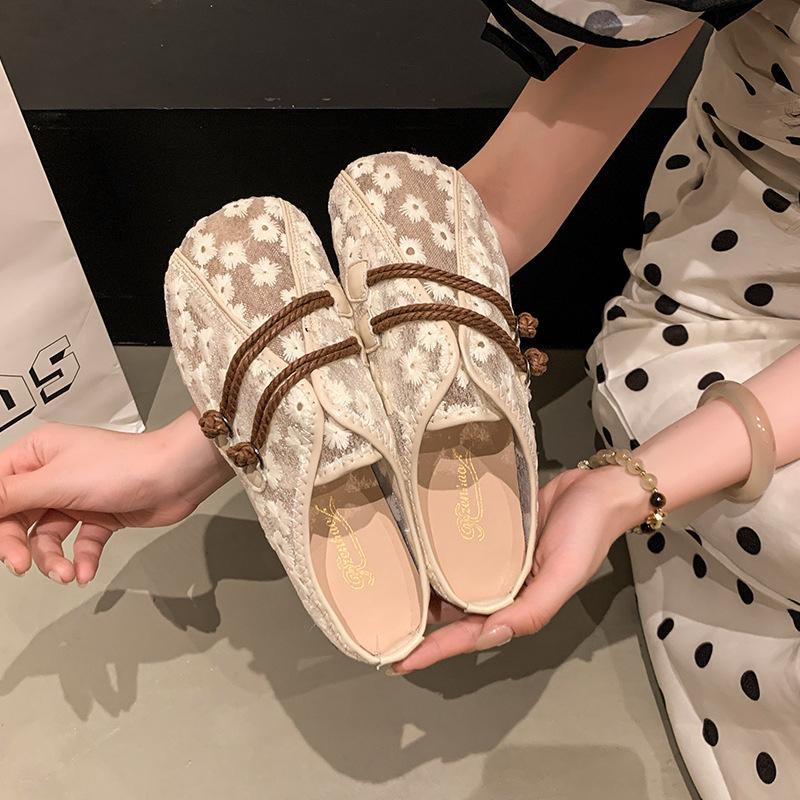 

Ethnic style soft sole casual mesh hollow pedal Doudou shoes 2025 summer new comfortable flat bottom cool slippers 41