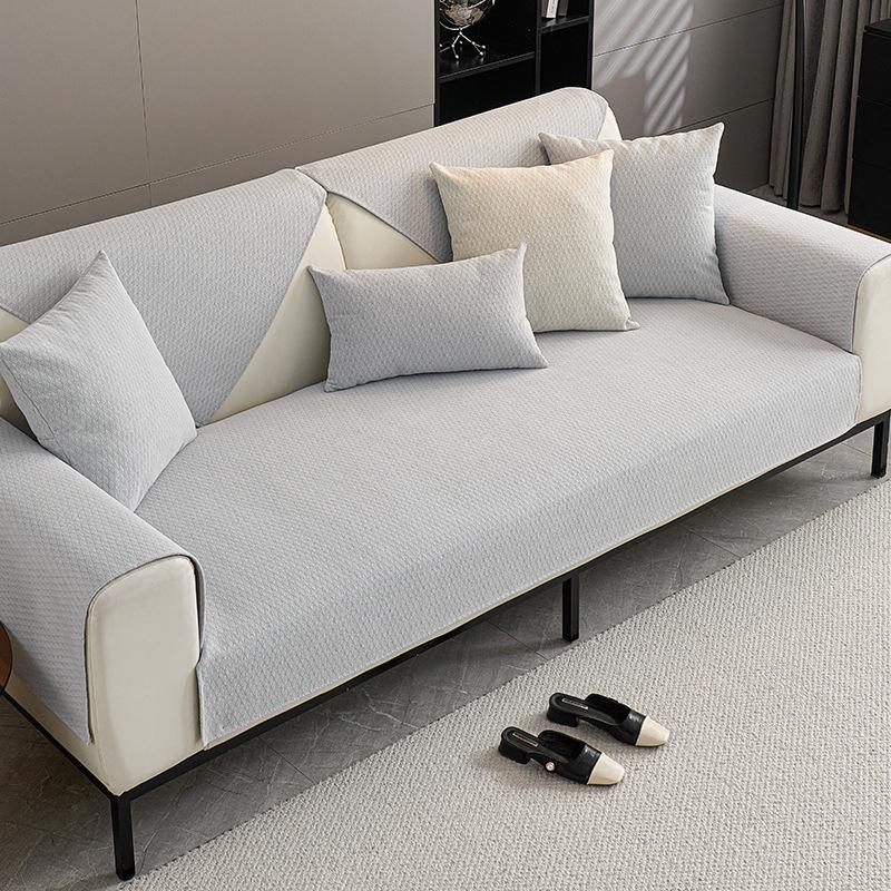 

Шенилл Однотонный Водонепроницаемая Подушка для Дивана на Все Сезоны 2024 Новая Модель Подушка для Сиденья Высококлассный Противоскользящий Чехол для Дивана Ткань 70x70cm 1pcs серый