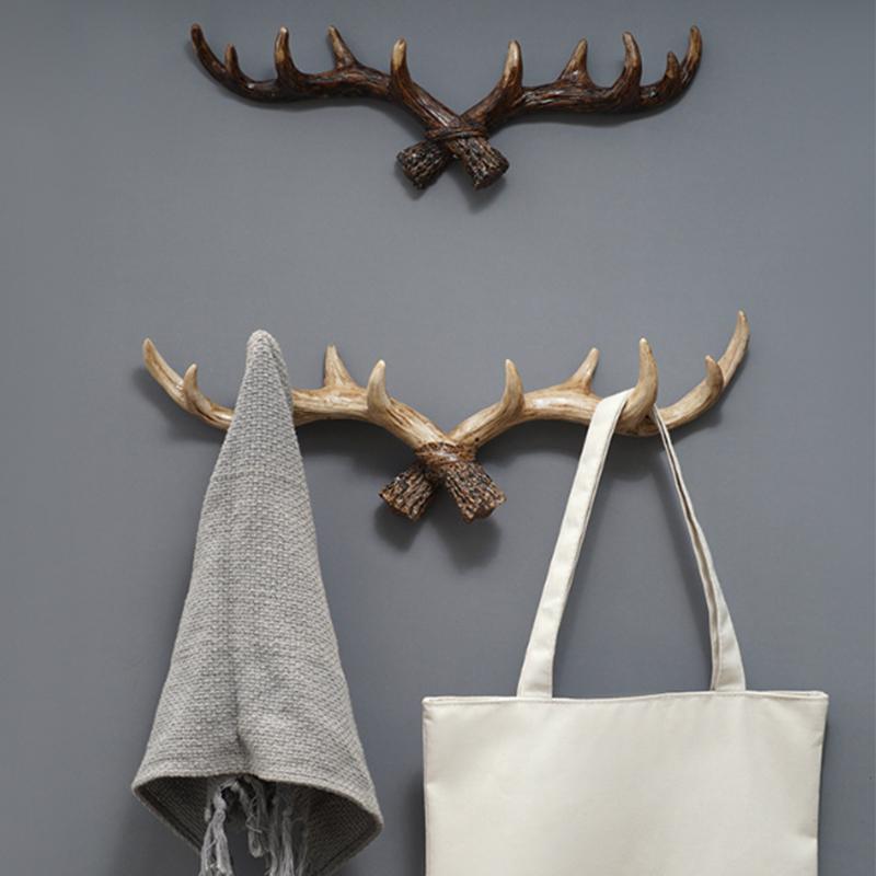 Nordic Vintage Deer Horn Decorative Hook Wall Hanging Clothes And Hats Hook High-End Living Room Decor Antler Resin Statue Craft