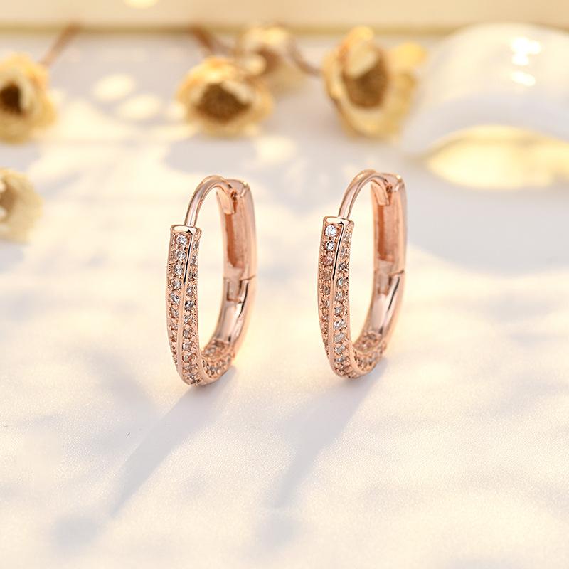 

O-shaped Twist Earbuds Golden Niche Zircon Micro-set Women s Round Earrings Fashionable Hollow