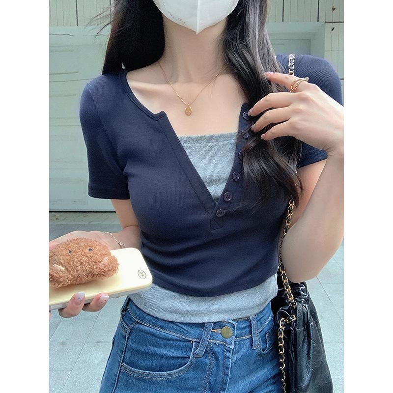 Design Sense Splicing Fake Two Pieces Slim and Thin Shoulder V-neck Short-sleeved T-shirt Summer Fashion Casual Versatile Top Women