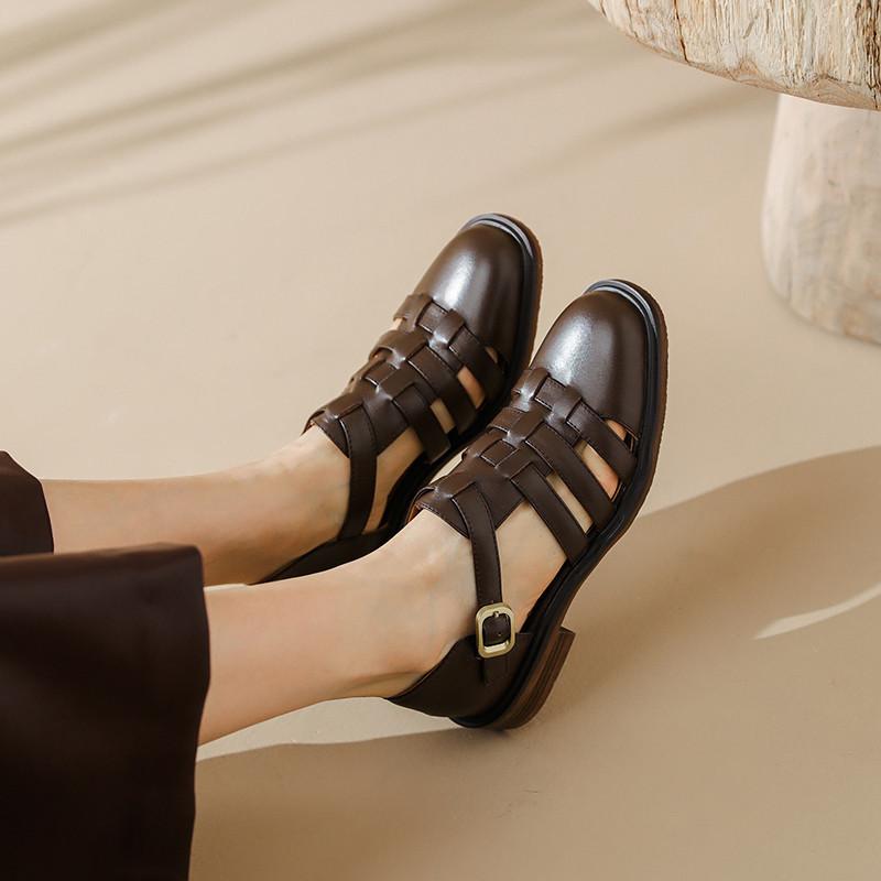 

Босоножки Баотоу женские весна-лето новая женская обувь ремешок с пряжкой на одно слово полый толстый каблук низкий каблук римские сандалии ретро кожаная обувь 40 коричневый